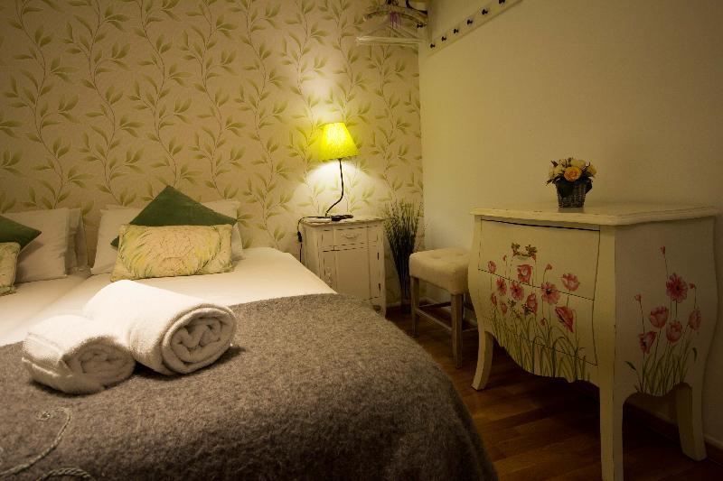 Maison d'hôtes Terrace Suites-apartment For Large Groups 2*